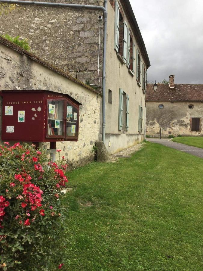 Villa Demeure Saint Martin Sourdun Exterior foto